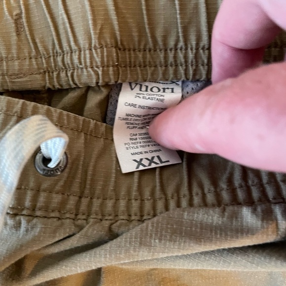 Vuori Ripstop Pant - Picture 2 of 4